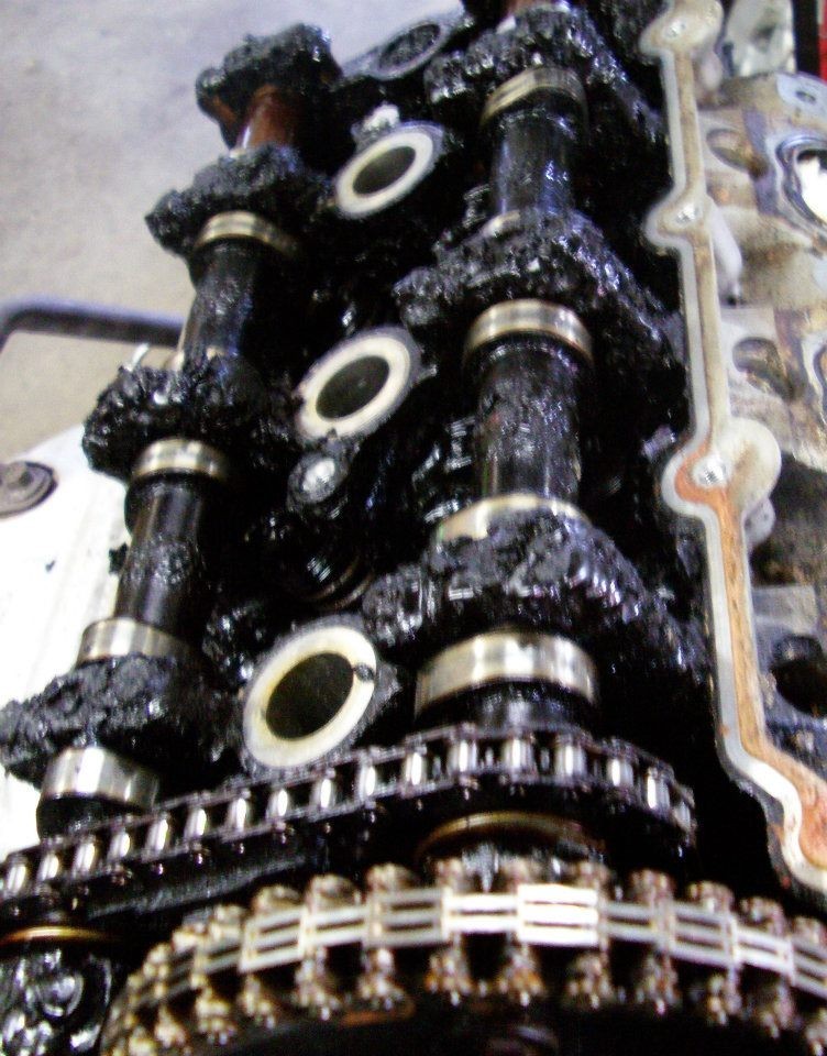 sludge in the engine image